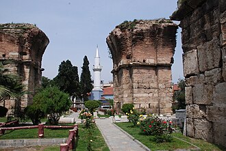 Alaşehir Antik Philadelphia St. Jean Kilisesi ve Tarihi Kalıntılar