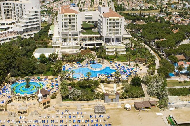 Fantasia Hotel De Luxe