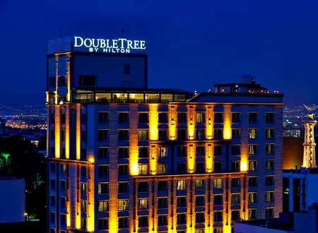 DoubleTree by Hilton İzmir Alsancak