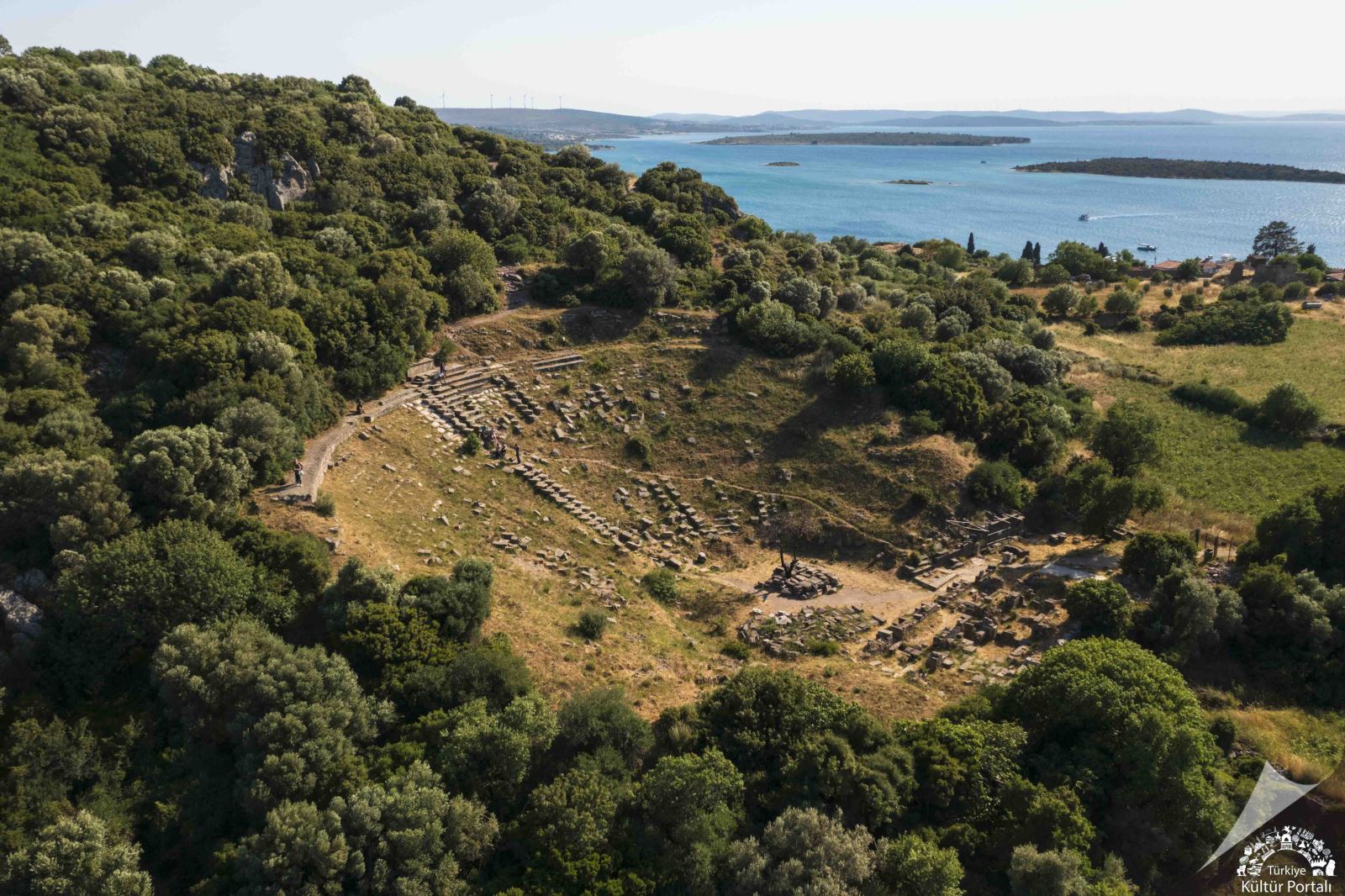 Erythrai Antik Kenti ve Ildırı Gün Batımı Manzarası