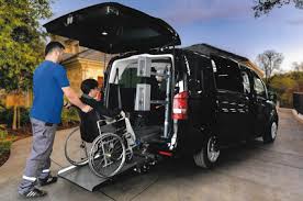 Tekerlekli sandalye rampalı minibüs kiralama